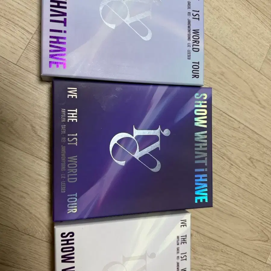 아이브 월드투어 블루레이 세트 판매합니다