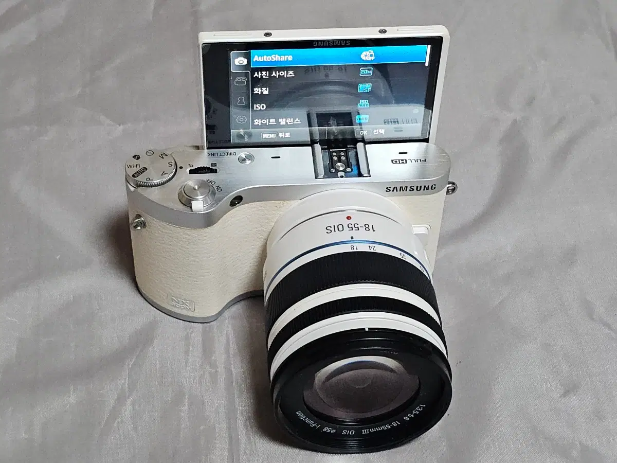 삼성 NX 300M 미러리스 카메라