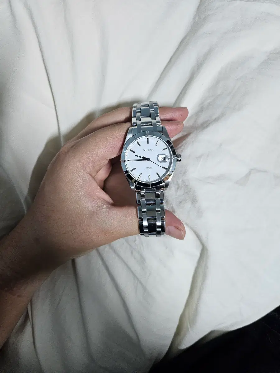Eberhard and co 아쿠아데이트 39mm 오토매틱 시계