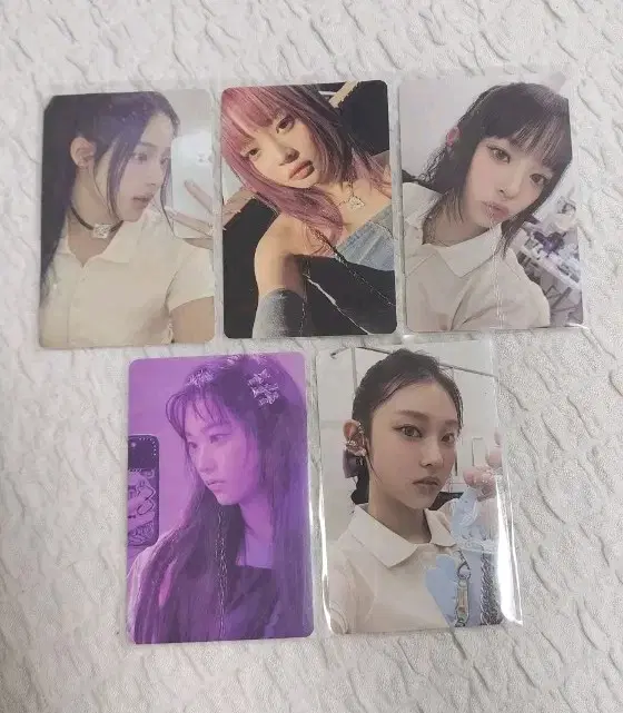 뉴진스 포토카드 일괄 양도