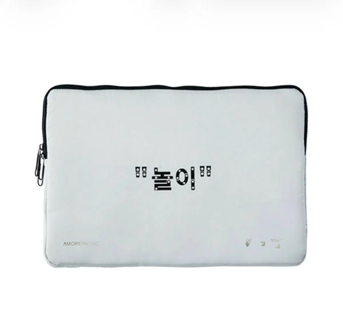 오프화이트 아모레퍼시픽 플레이 키트