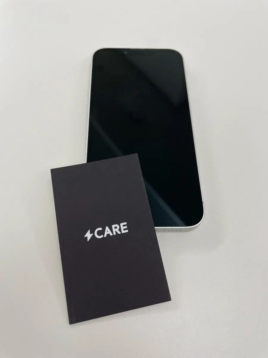 아이폰17e 512gb S급 팝니다.