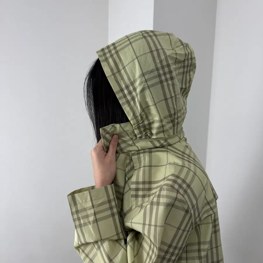 버버리 노바체크 포켓 바람막이