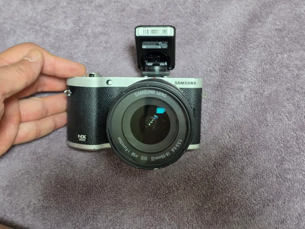 삼성 NX300 카메라 (18-55mm 렌즈) 단품
