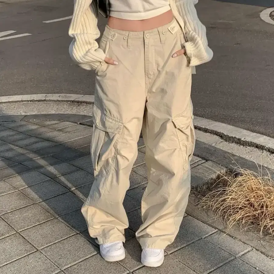 [OOTJ] 카고 팬츠 베이지