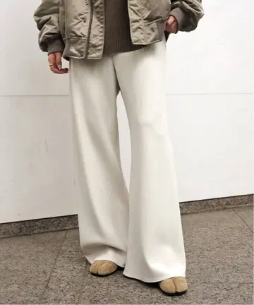 AP STUDIO [새상품급] 엘라스틱 팬츠 아이보리 36사이즈