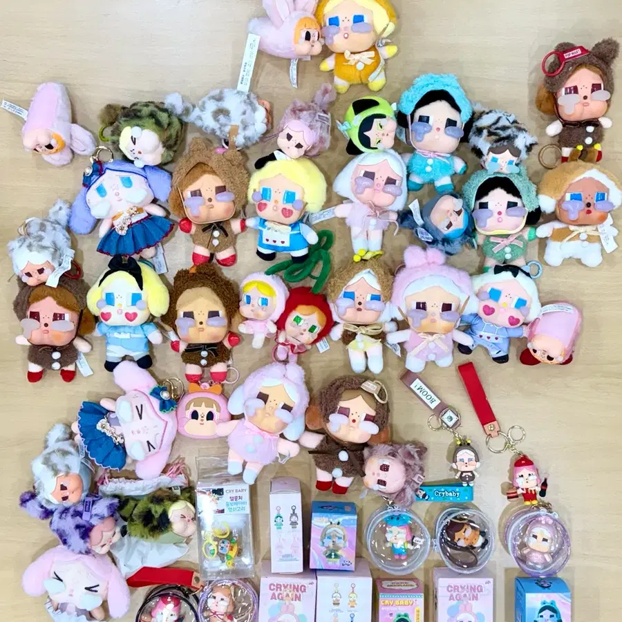 cryingbaby크라잉크라이울보베이비 키링인형뽑기열쇠가방고리미니어쳐처피규어keyring 처분(일괄)