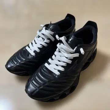 MIZUNO WAVE PROPHECY MORELIA NEO