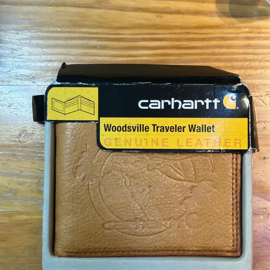 Carhartt 우드빌 트래블러 지갑