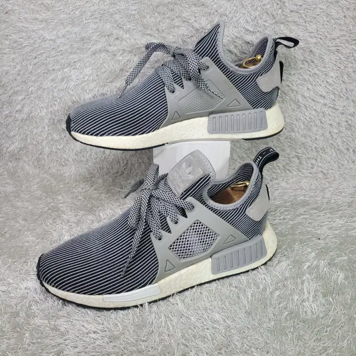 265 아디다스 NMD_XR1 PK 스니커즈