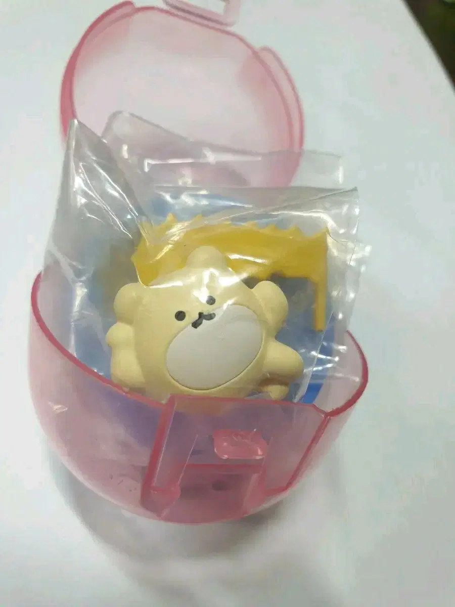 ~10/5) 절대 죽지 않는 햄스터 피규어 가챠 뽑기
