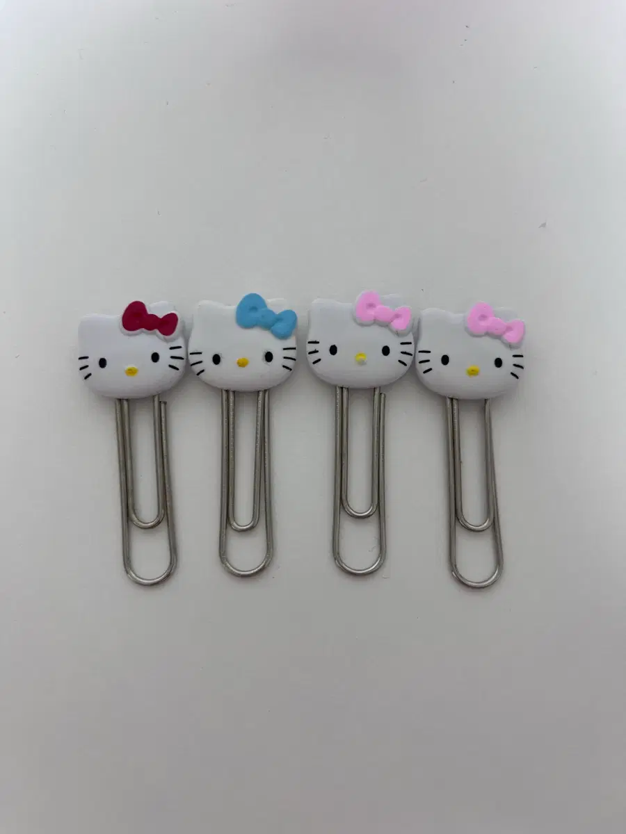 헬로키티 클립