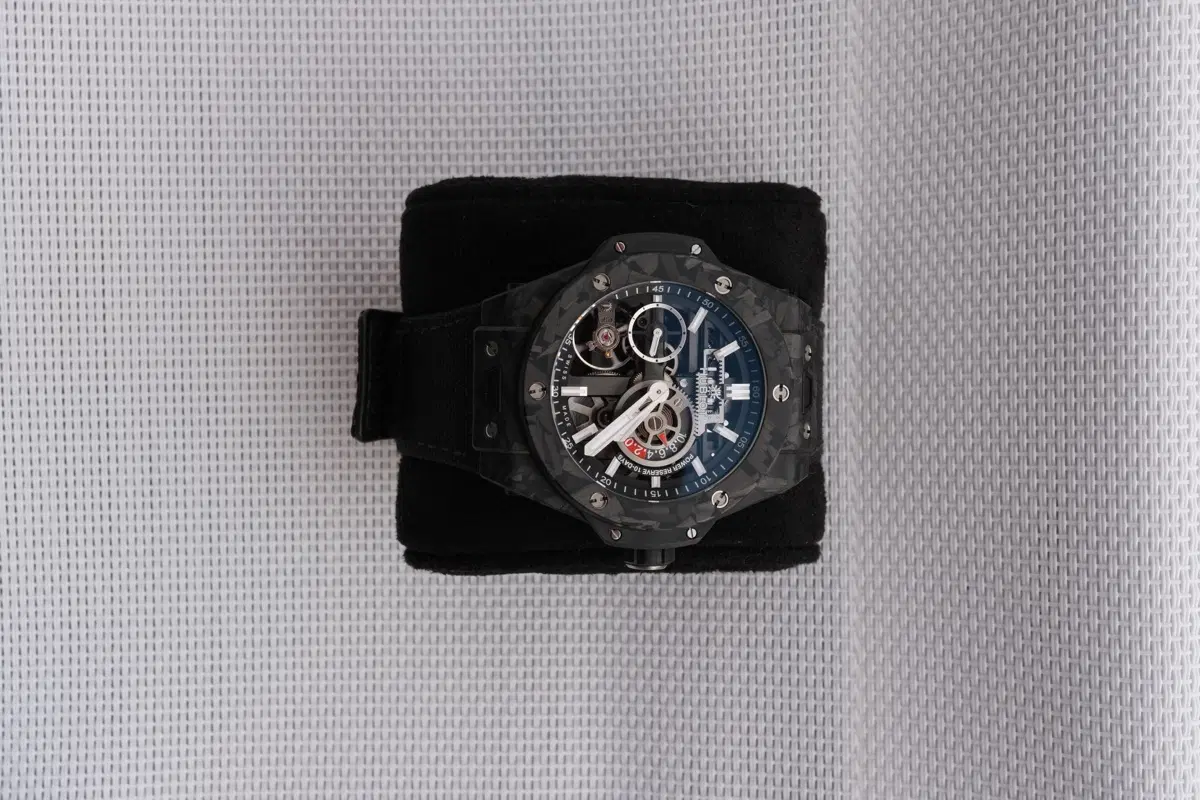 위블로 빅뱅 메카텐 카본 42MM