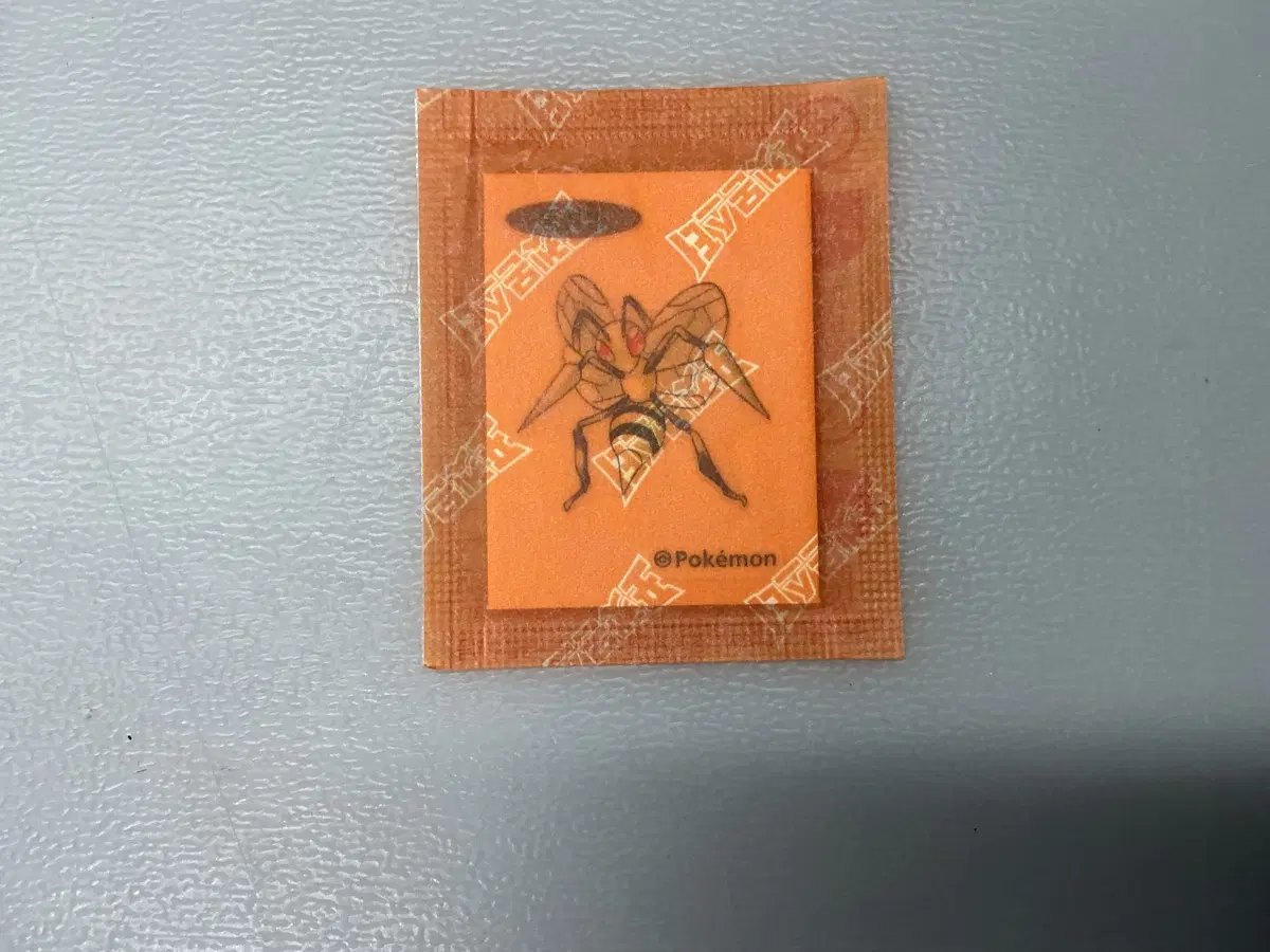 포켓몬스터 아트워크 독침붕 띠부씰
