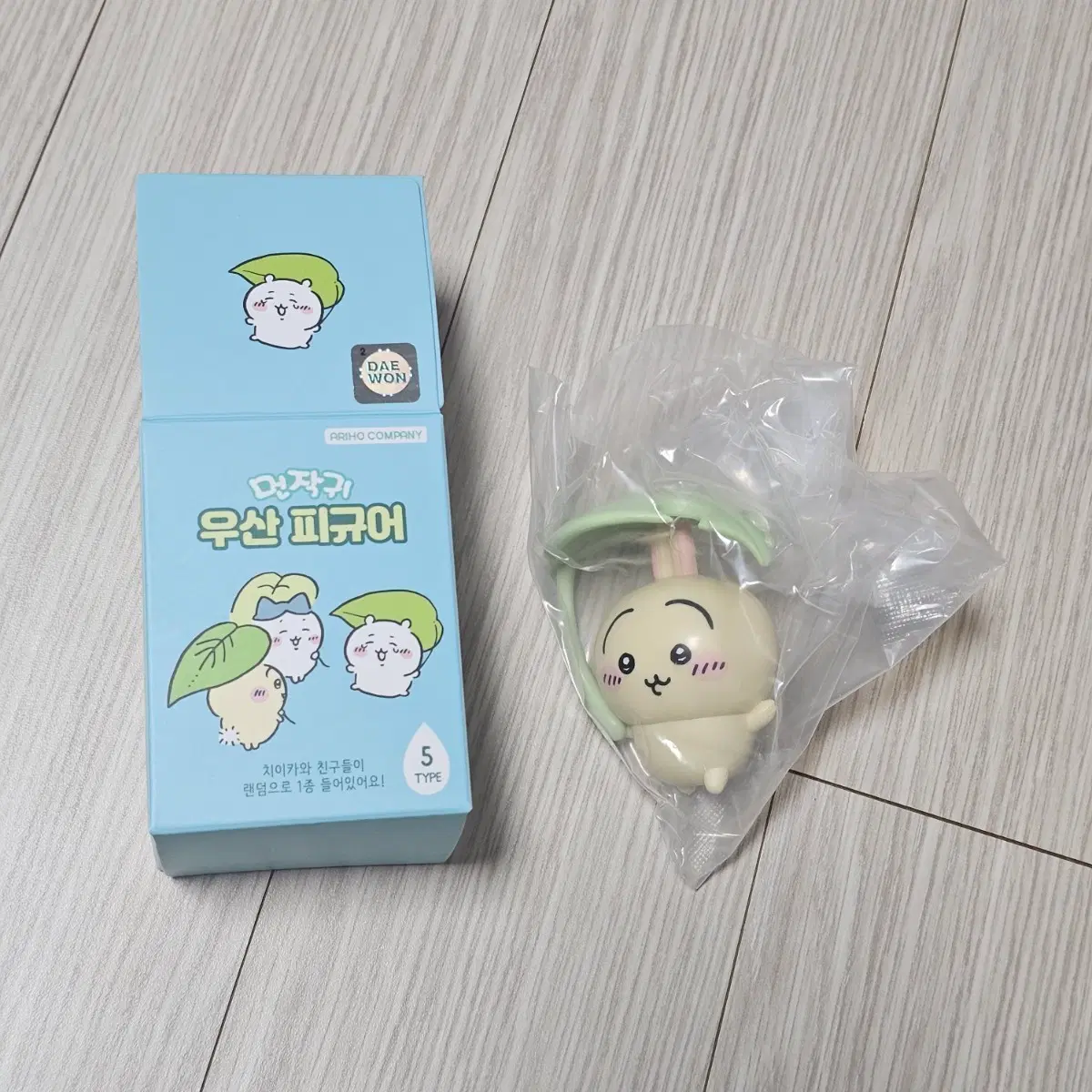 먼작귀 치이카와 우산 피규어 우사기