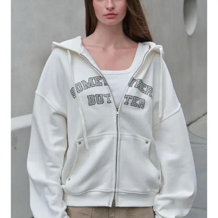 썸웨어버터 후드집업 Ford Hoodie Zip-up-Ivory