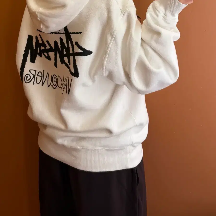 Stussy 스투시 밴쿠버 시티 후드 크림색 L
