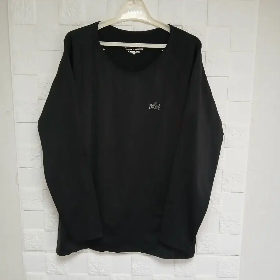밀레 여성 기능성 반팔티 (L,XL)