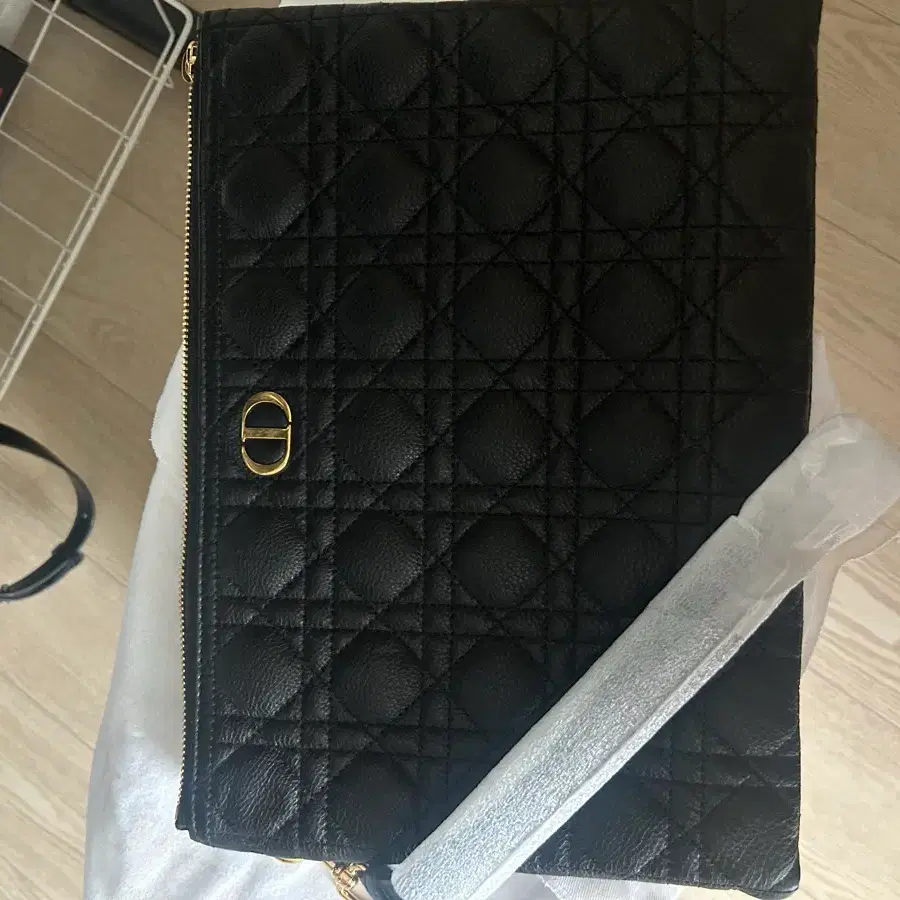 디올 까나쥬 클러치 블랙