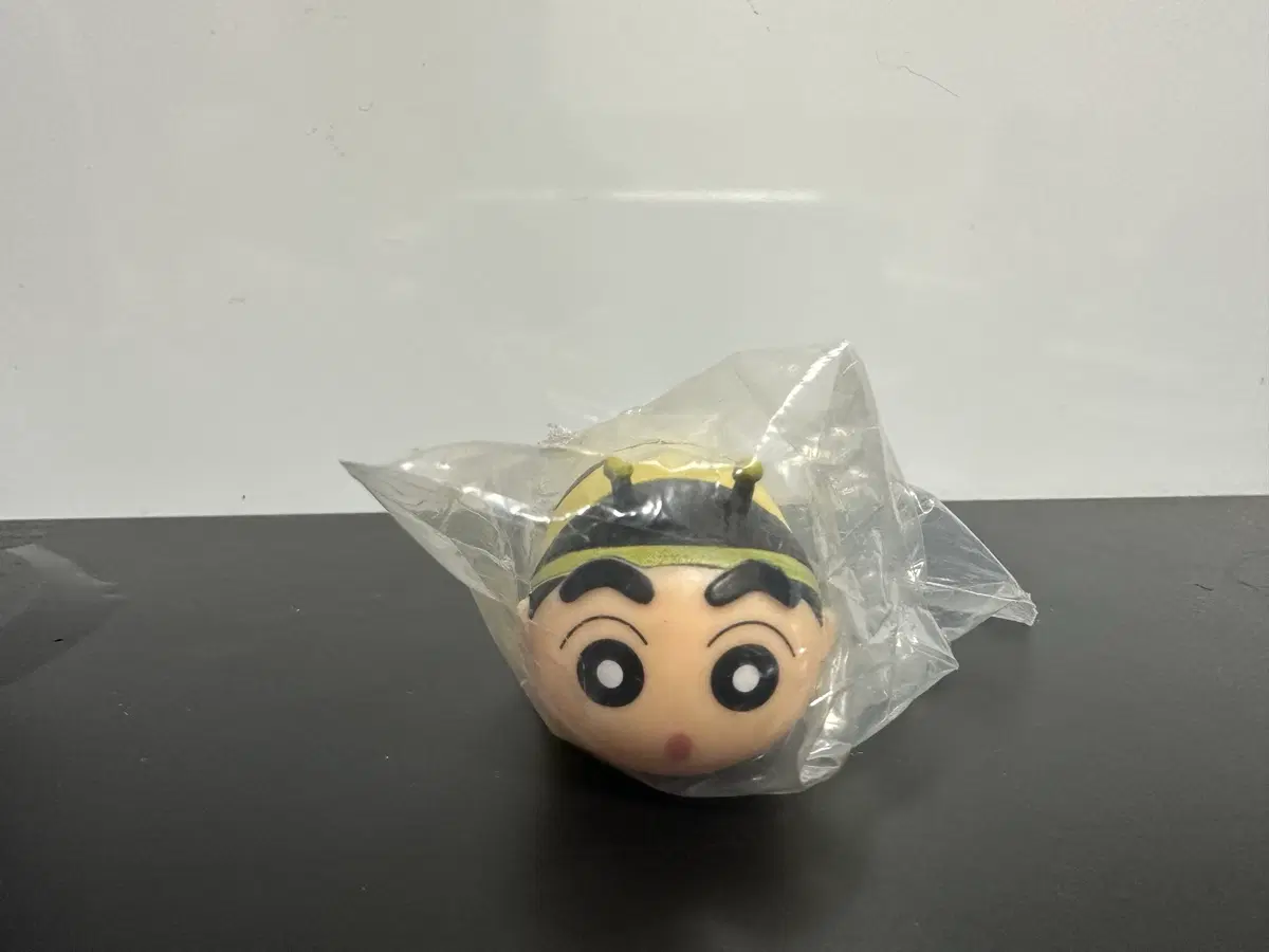 (새상품) 짱구는 못말려 차곡차곡 마이피규어 짱구 꿀벌
