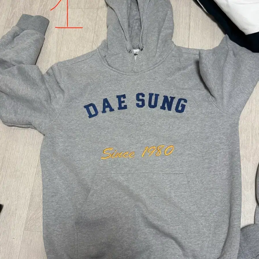 광주 진월동 대성여고 교복 팝니다