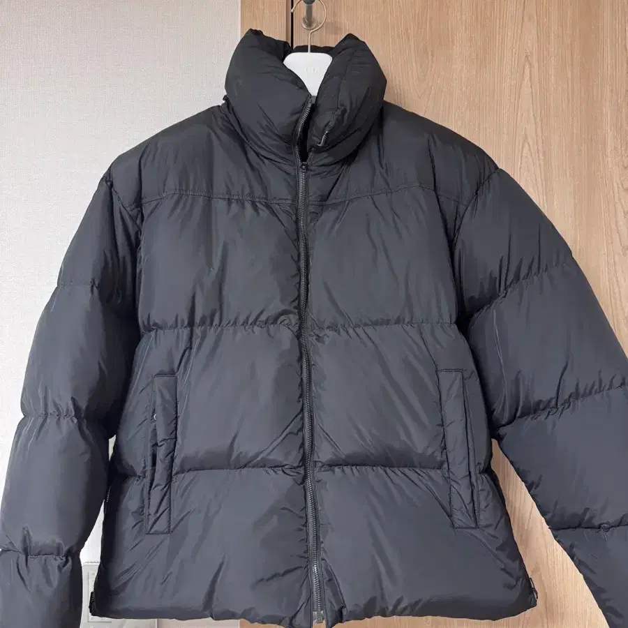 질스튜어트 18fw 숏패딩 블랙 M