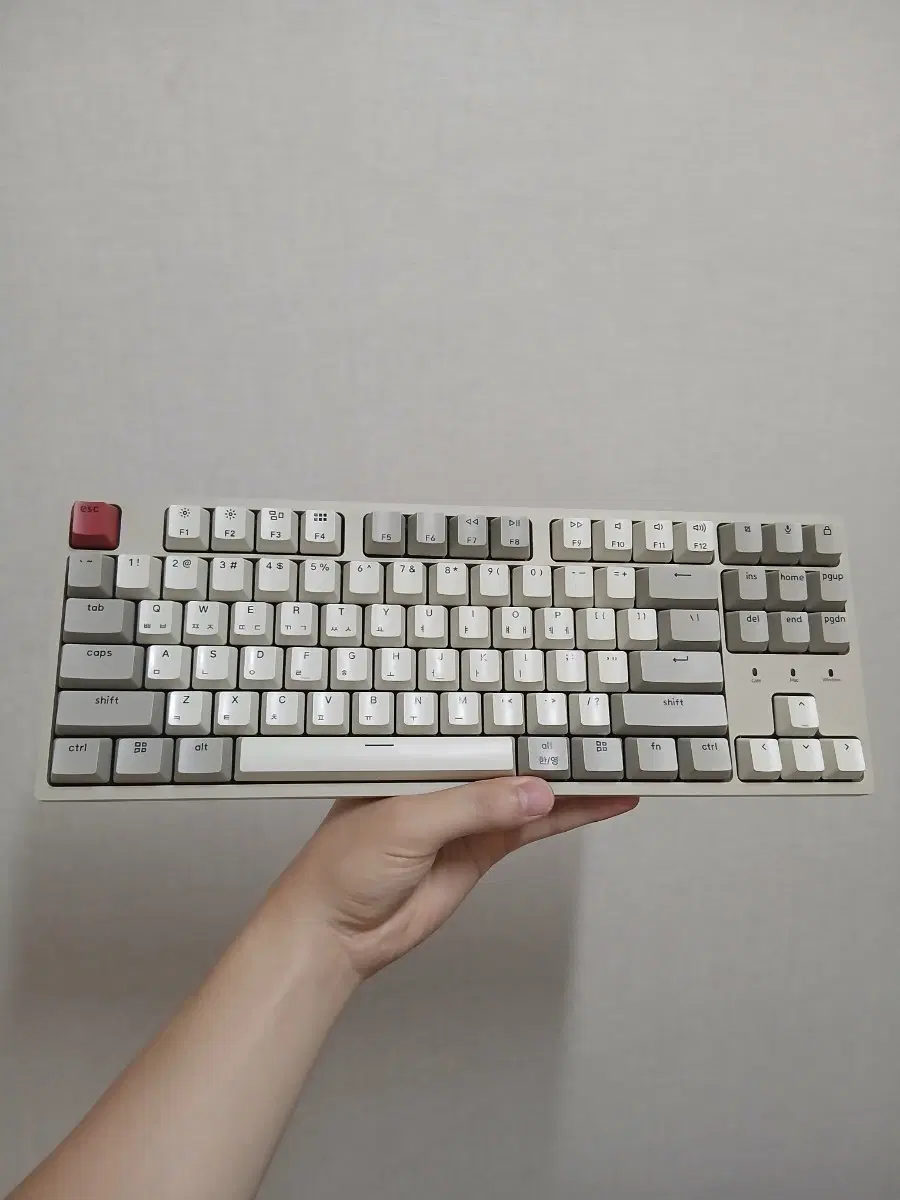 키크론 C1 텐키리스 레트로 기계식 키보드