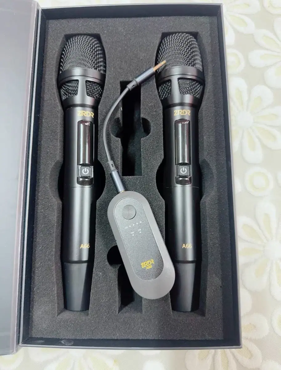 듀얼 zrdr무선마이크 새것같은 중고 해외직구12일