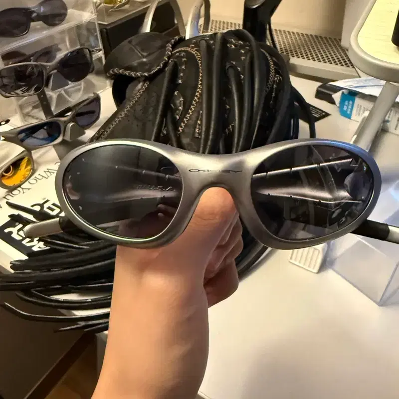 오클리 아이자켓 2.0 fmj silver