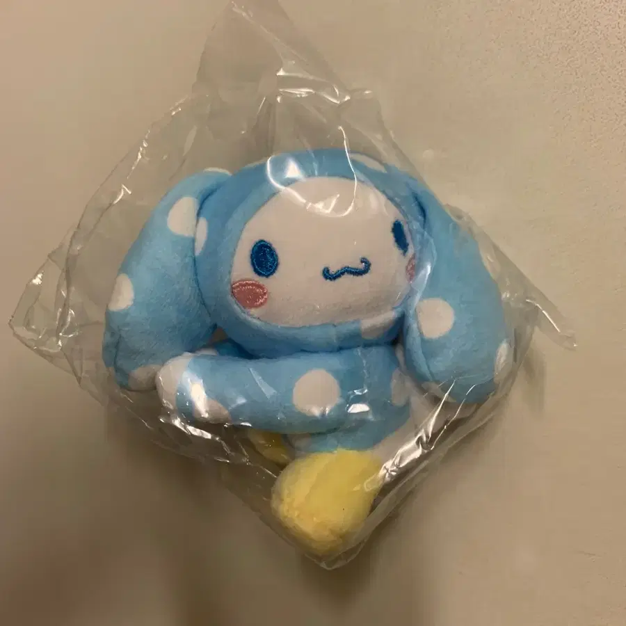 미개봉) 올리브영 토리든 시나모롤 자석 인형 산리오 콜라보