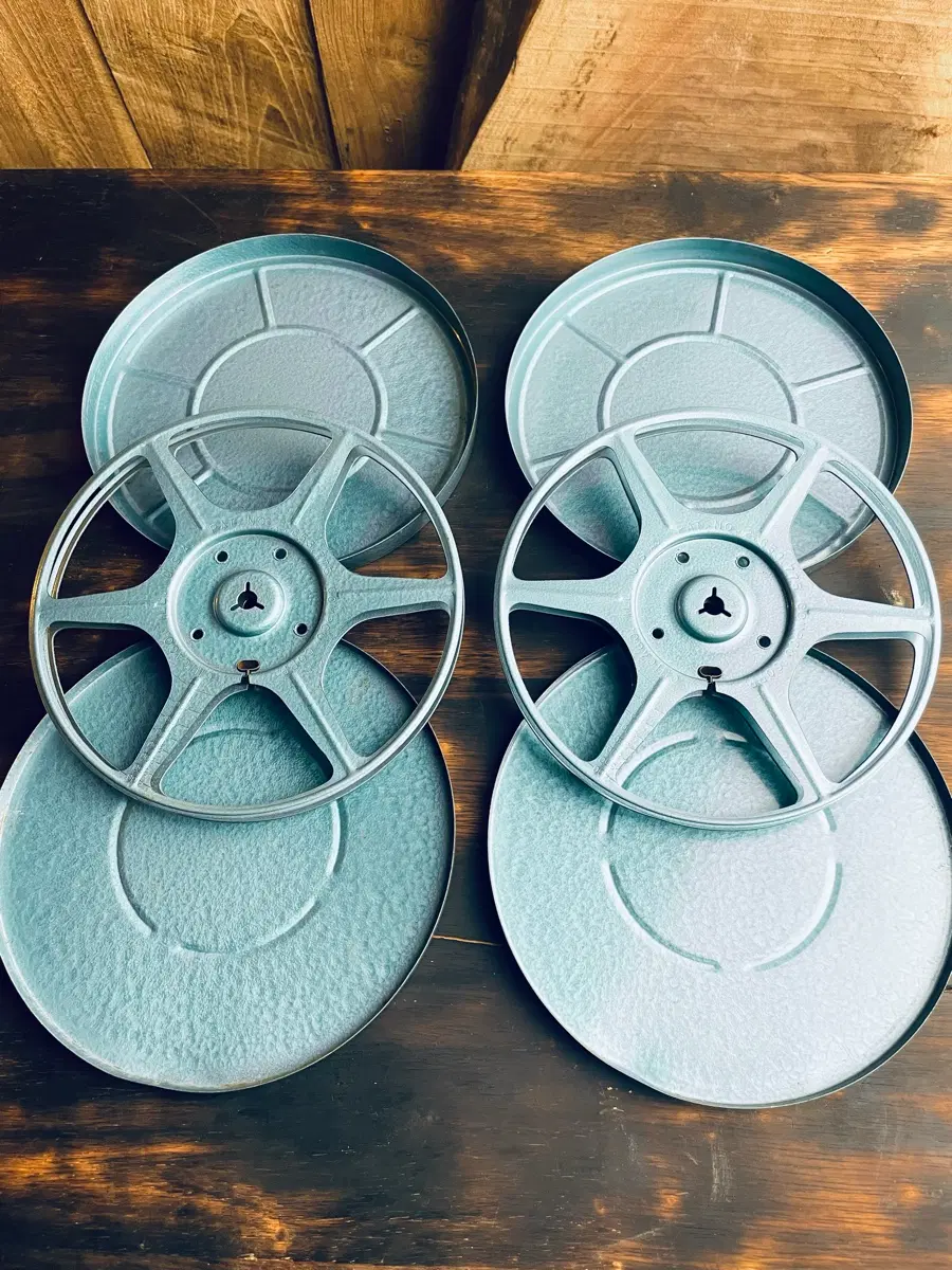 빈티지 영사기 릴 8mm