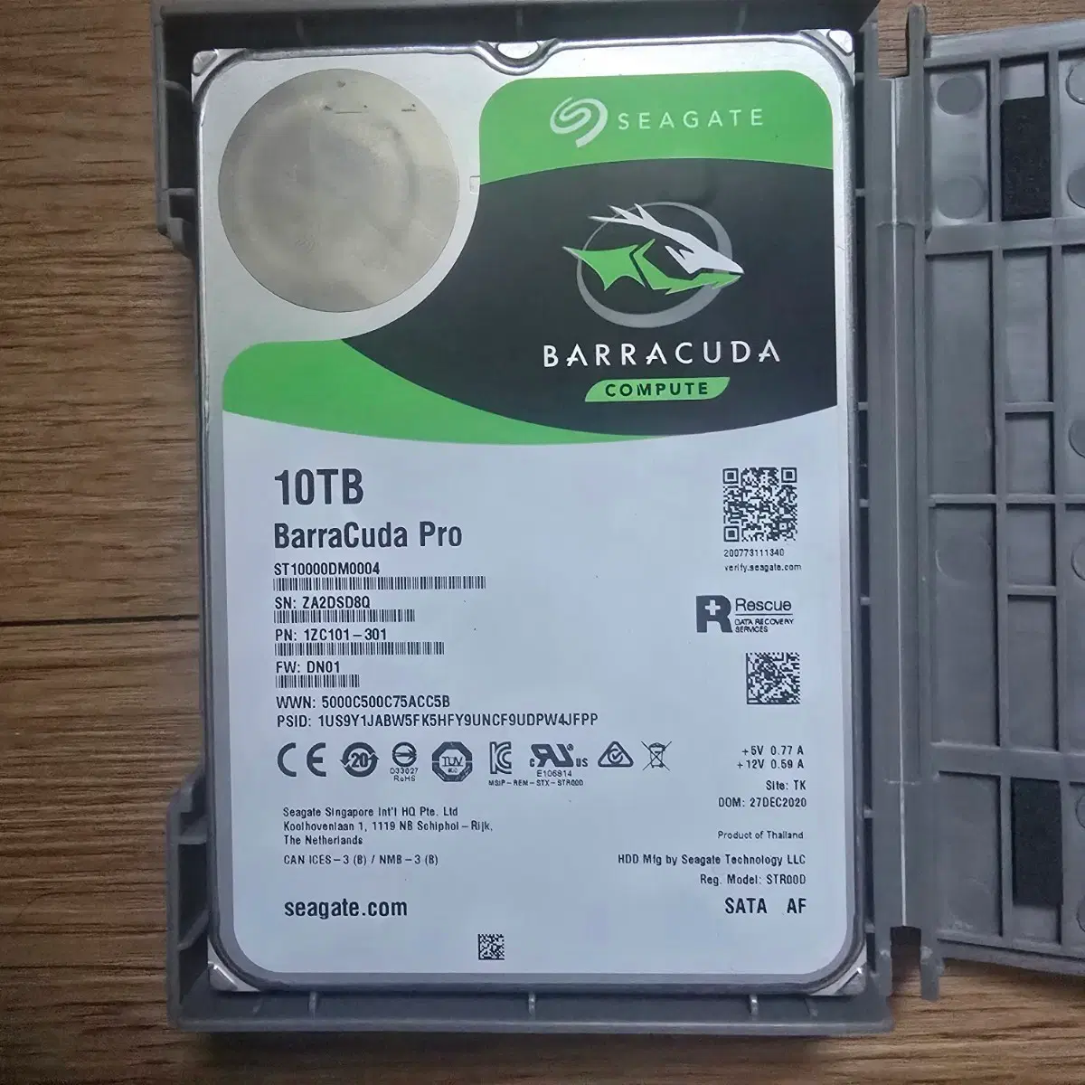 시게이트 바라쿠다 프로 10TB HDD