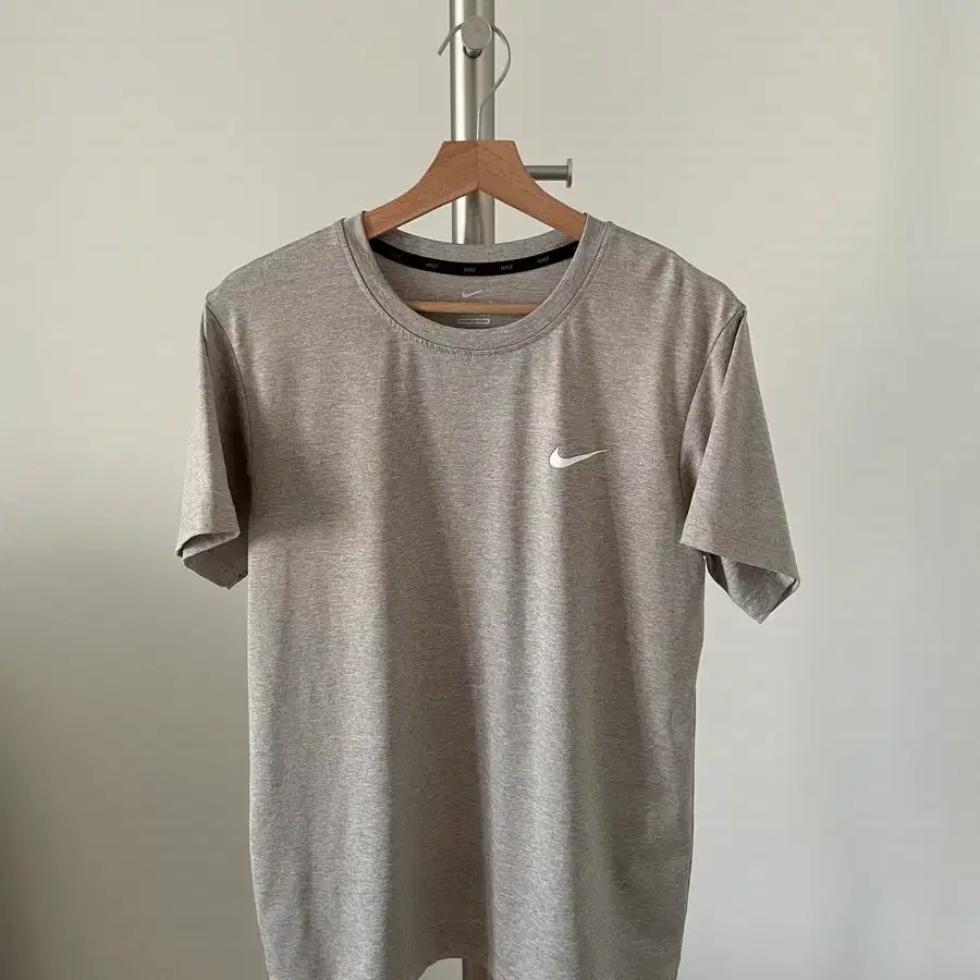 나이키(NIKE) 반팔 티셔츠