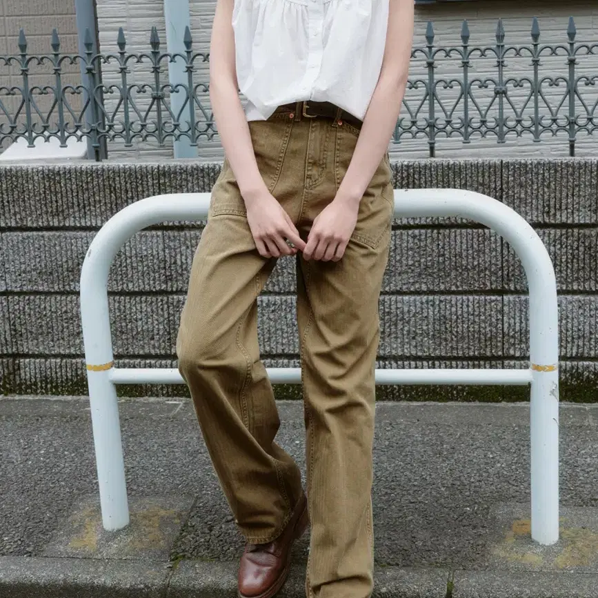 (새상품) kair 카이르 Herringbone Garment Dyed Fatigue Pants