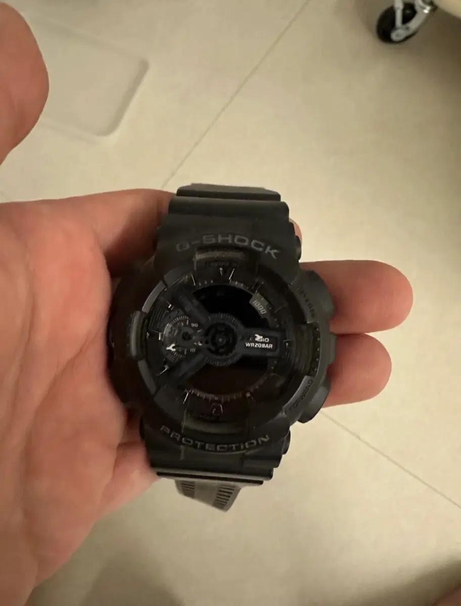 카시오 G-SHOCK GA-110 시계