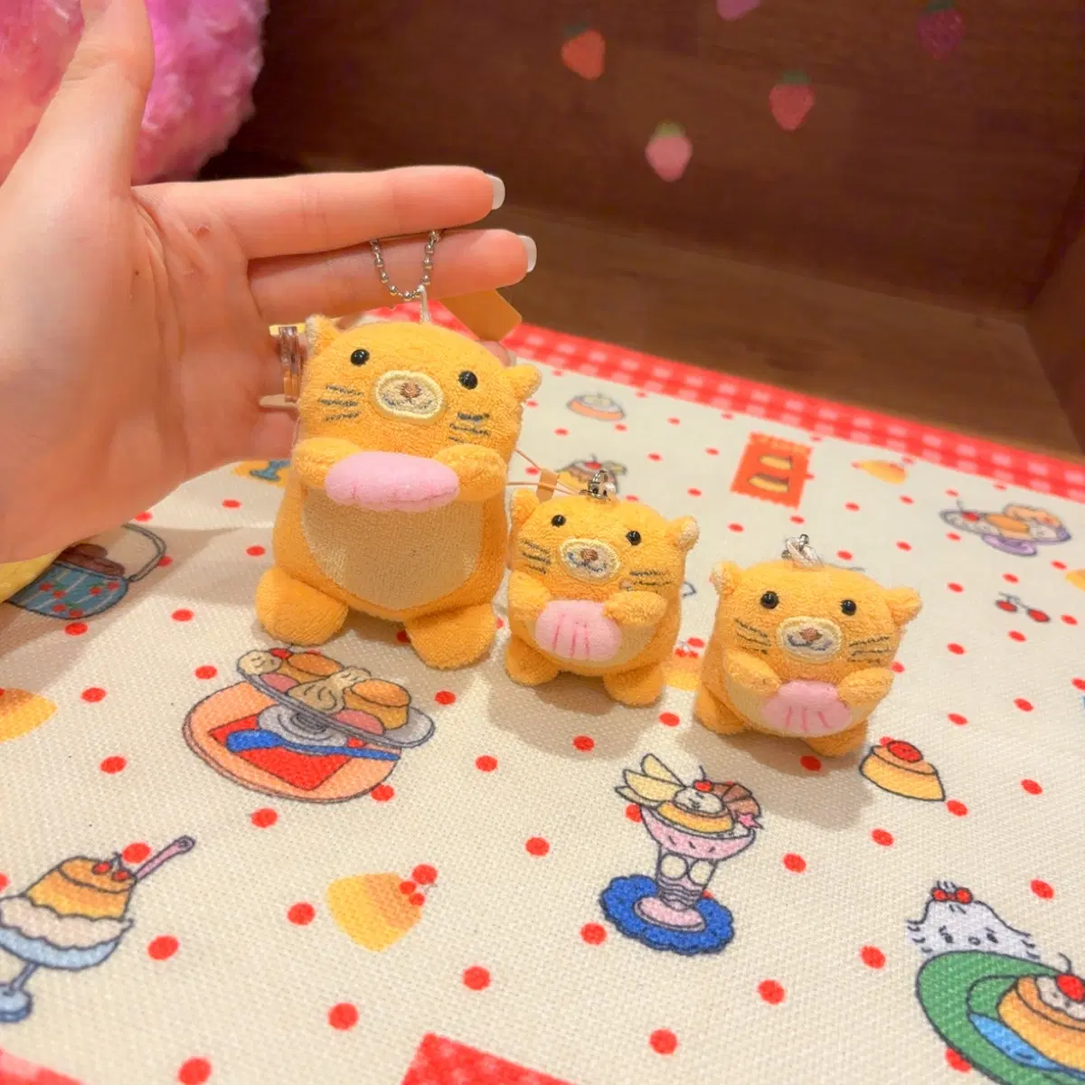 고전 해달 수달 하트 인형 키링
