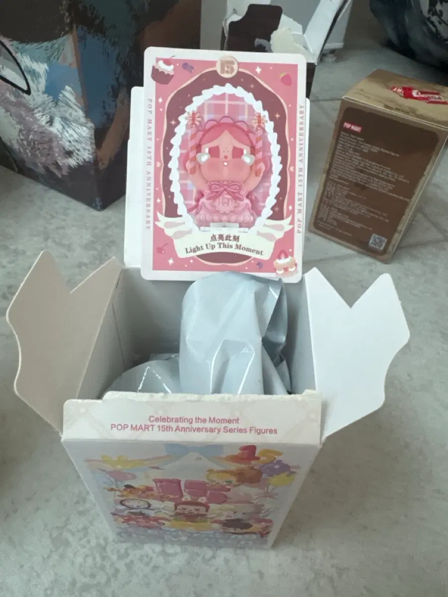 팝마트 [POP MART 15주년 파티 시리즈] 이 순간을 밝혀라 크라이베이비