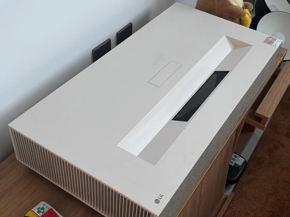 LG 4K 시네빔 초단초점 HU915QE