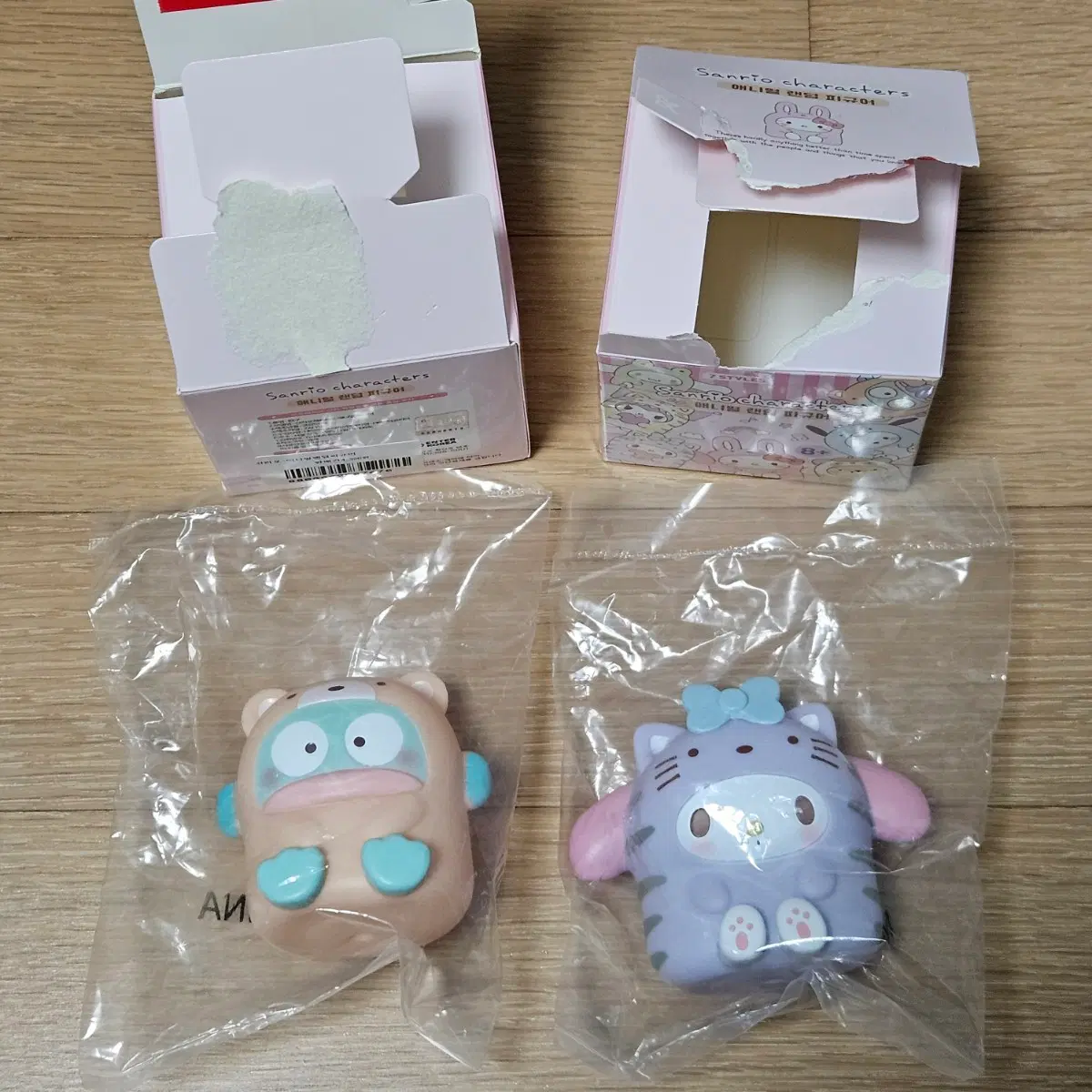 산리오 애니멀 랜덤 피규어 마멜, 한교동 일괄