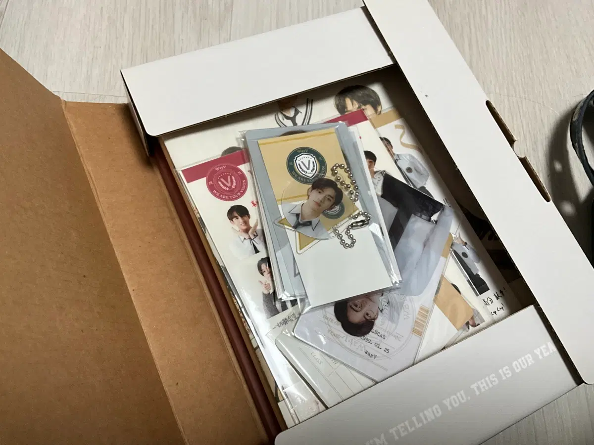 루카스 Lucas wayv nct 스쿨키트