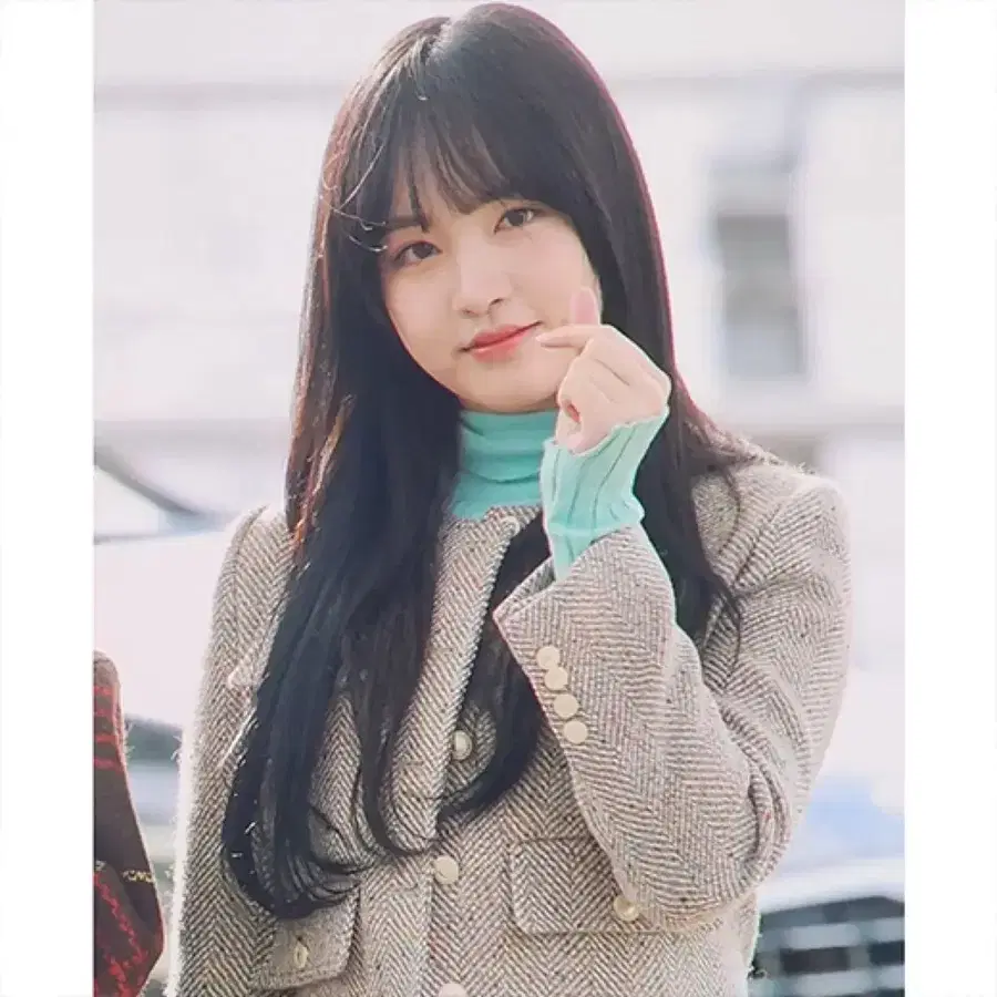 뮤제 아이브 리즈 민트 터틀넥 폴라 니트 스웨터 올드머니룩 하객룩 출근룩