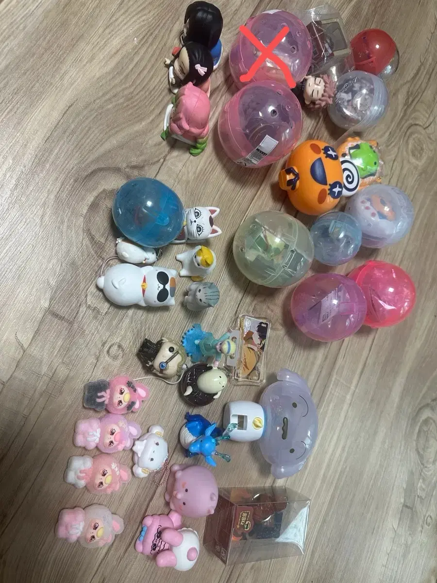 가챠 일괄 (주술회전, 귀멸의 칼날, 비스크돌, 다마고치 등)