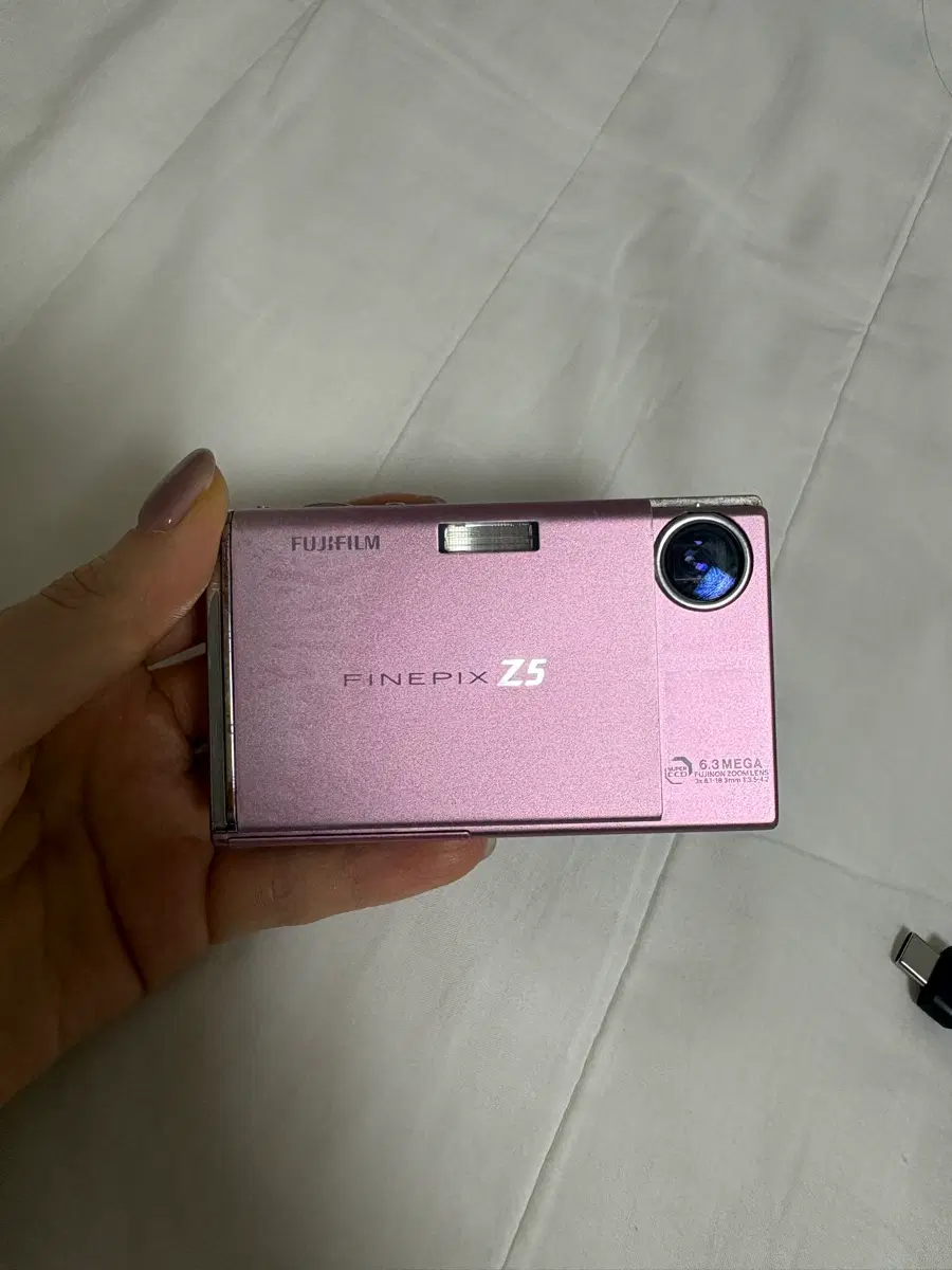 후지필름 파인픽스 z5 베이비핑크