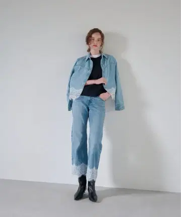 [ 새상품 ] Levi's LOOSE BOOT LACE ON HEM 루쿠아 한정판