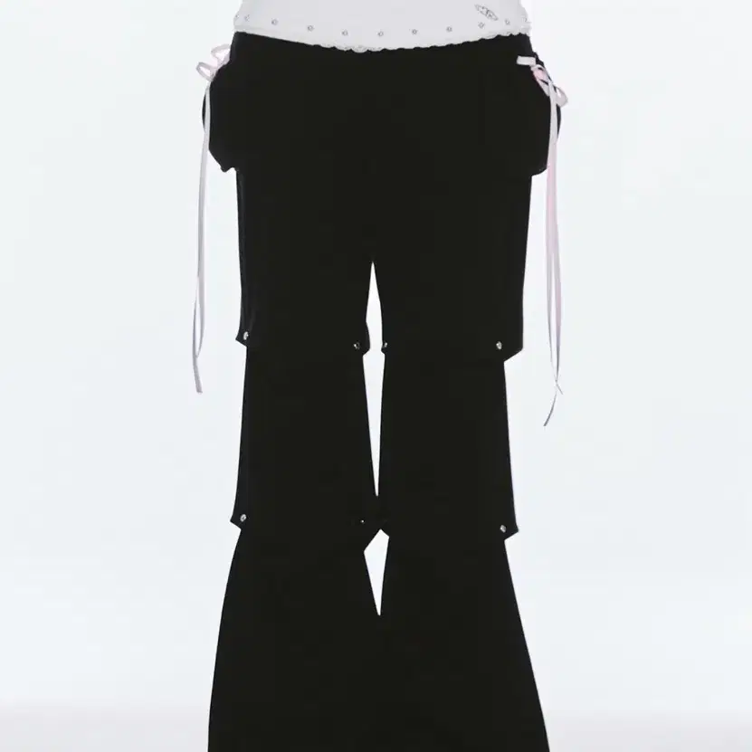 체리퀴리 cherryquiri 레이스 레터링 리본 부츠컷 팬츠 lettering layered boots cut pt