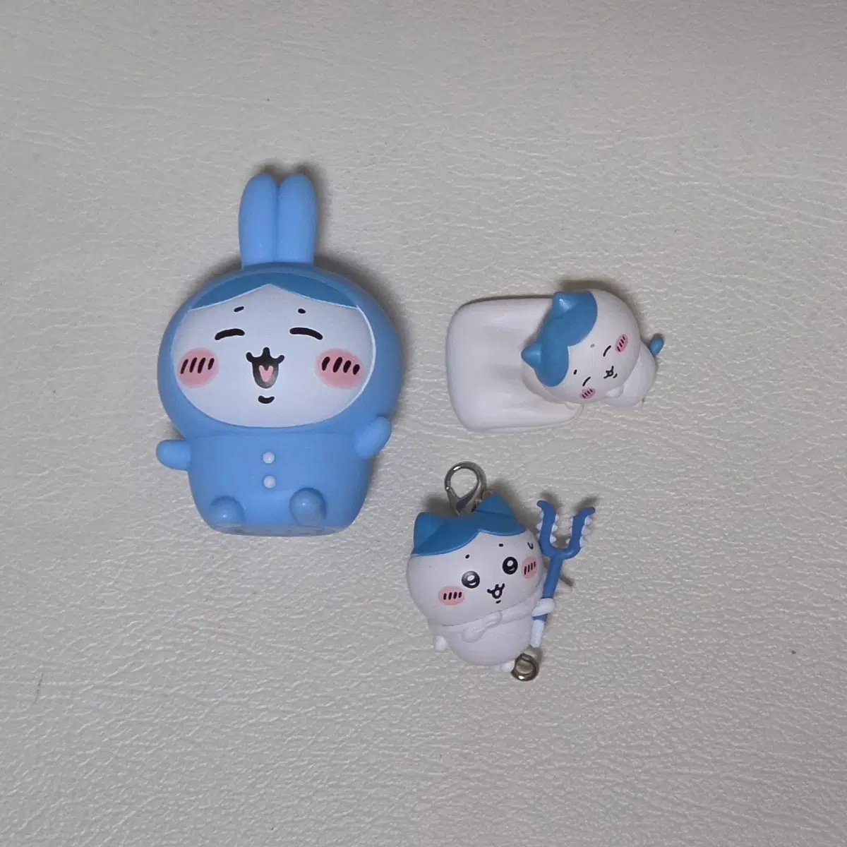 치이카와 소프비 대롱 스야스야 가챠 하치와레 일괄