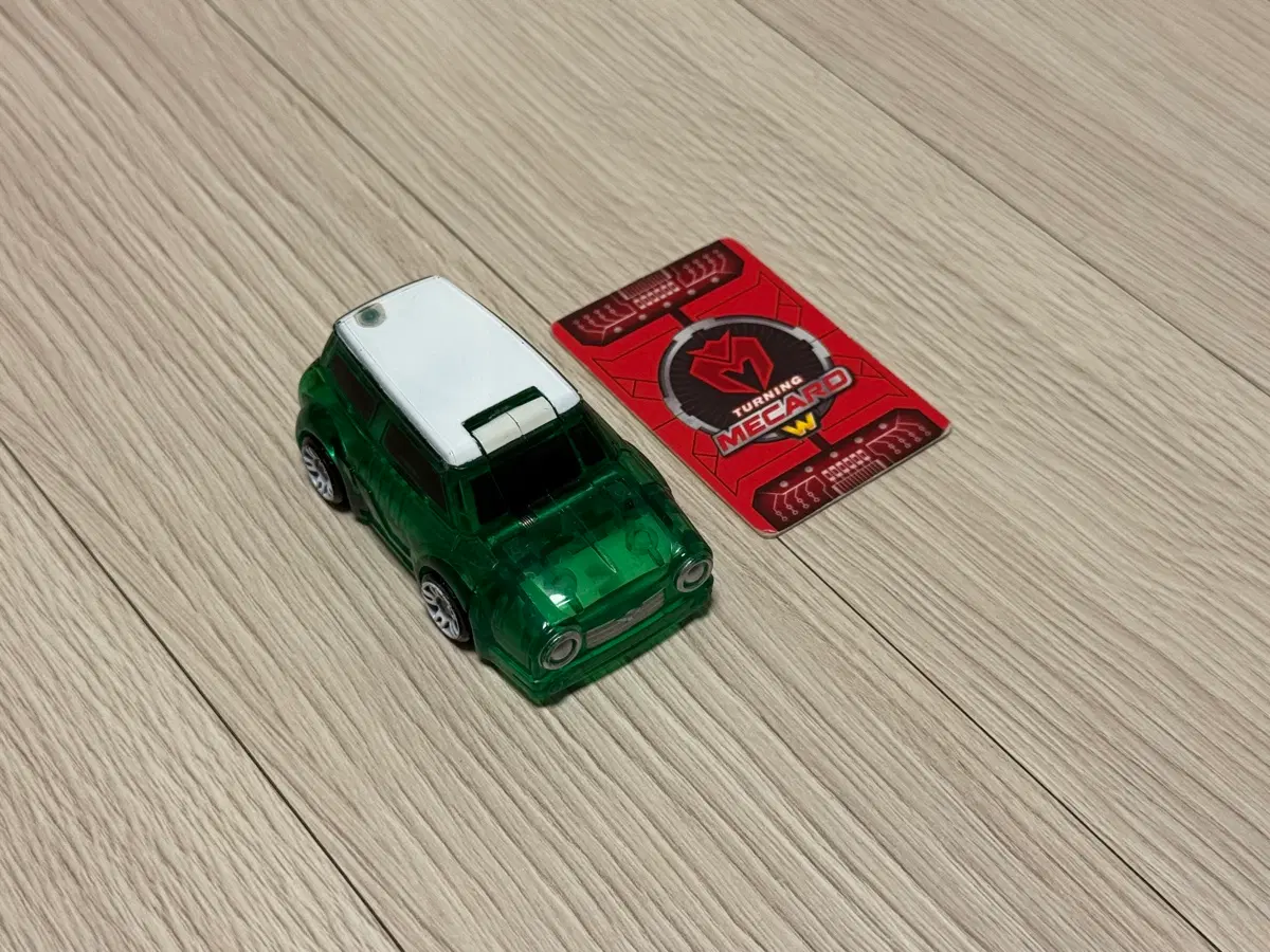 터닝메카드 타돌 그린