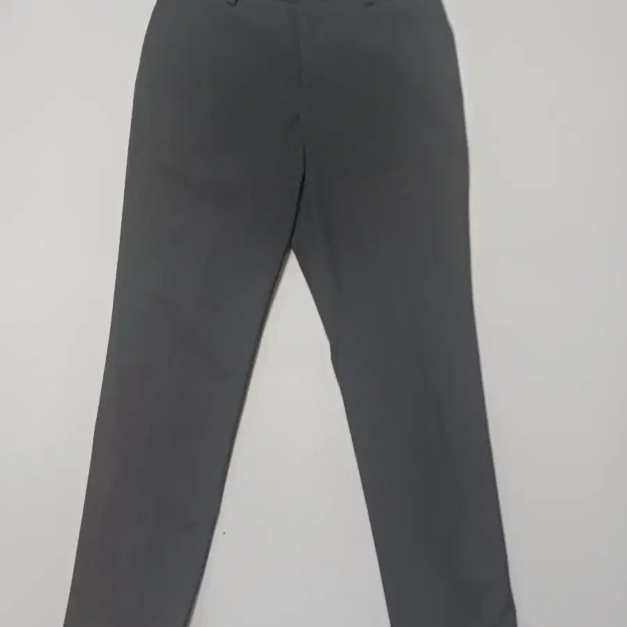 [28] 에이치앤엠 노턱 슬림 핏 슬랙스 블랙 H&M