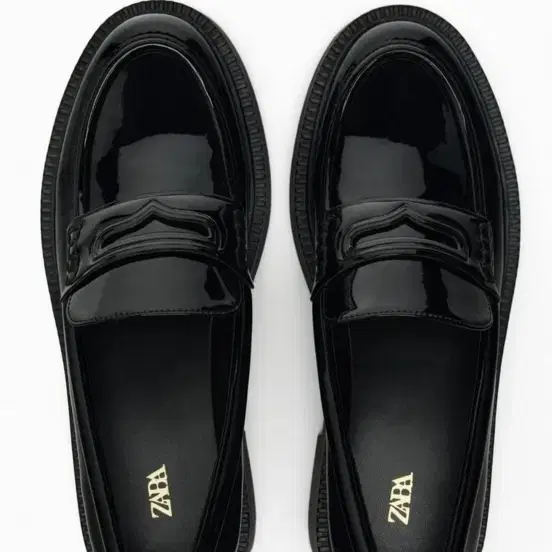 ZARA 블랙 페니 로퍼 245/38