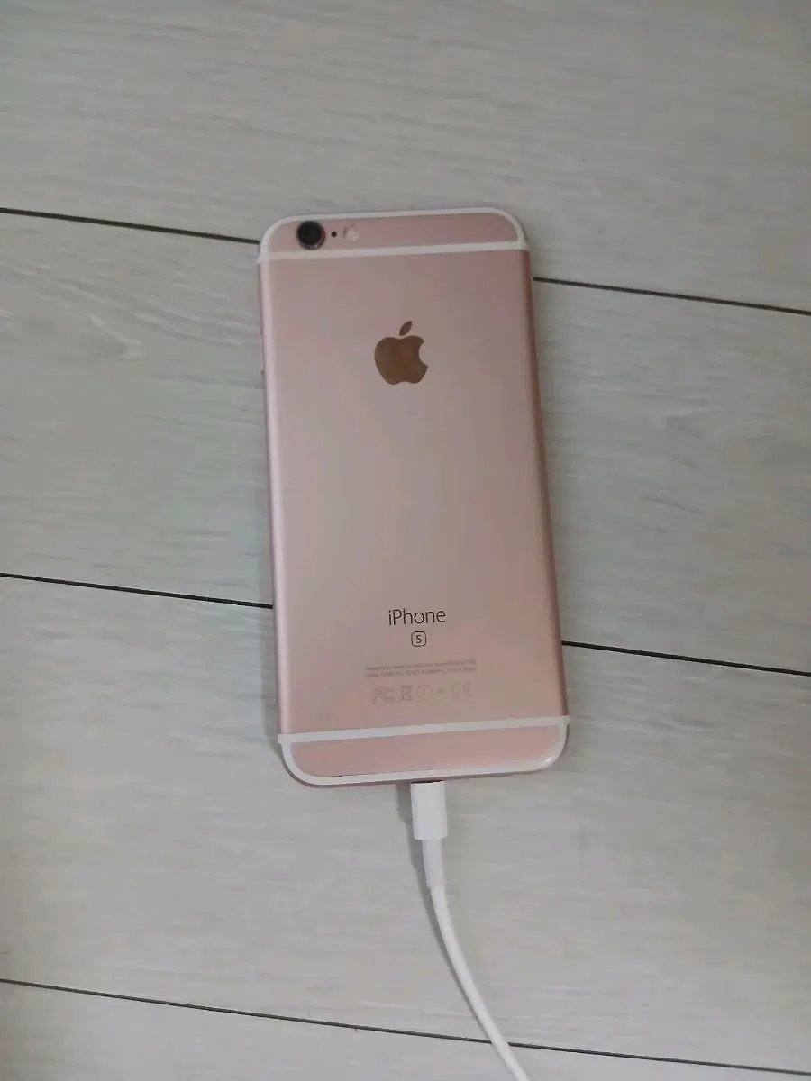 아이폰 6s 로즈골드 배터리 효율 100